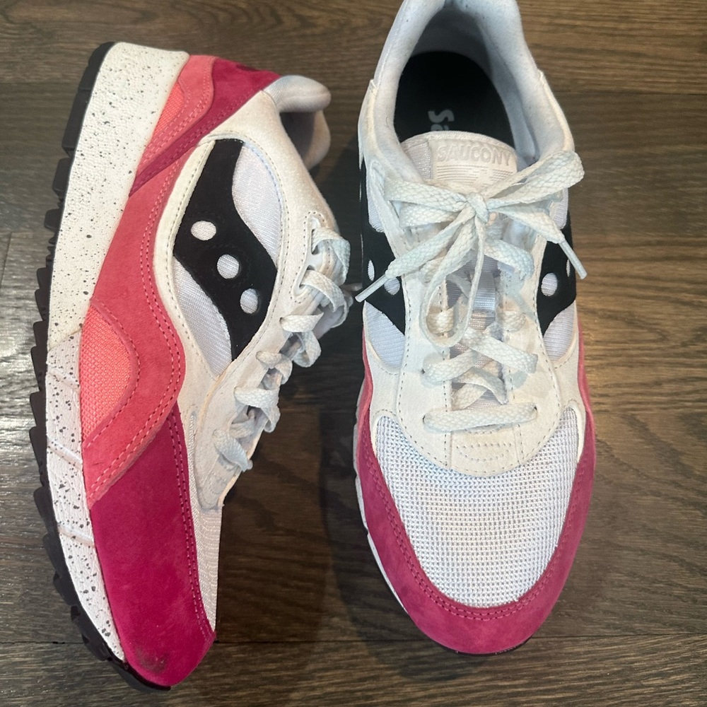 Saucony Shadow 6000 White/Coral